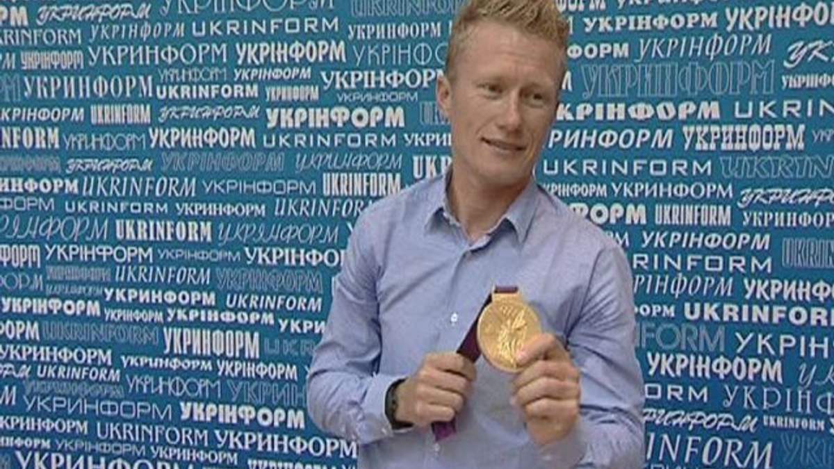 До України прибув олімпійський чемпіон Олександр Вінокуров