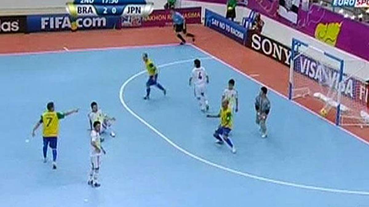 Футзал: Збірна Португалії розгромила Лівію, Бразилія переграла Японію