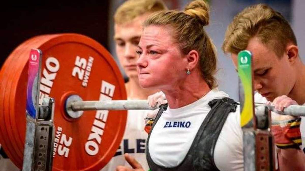 Украинка Мельник установила впечатляющий рекорд мира в тяжелой атлетике