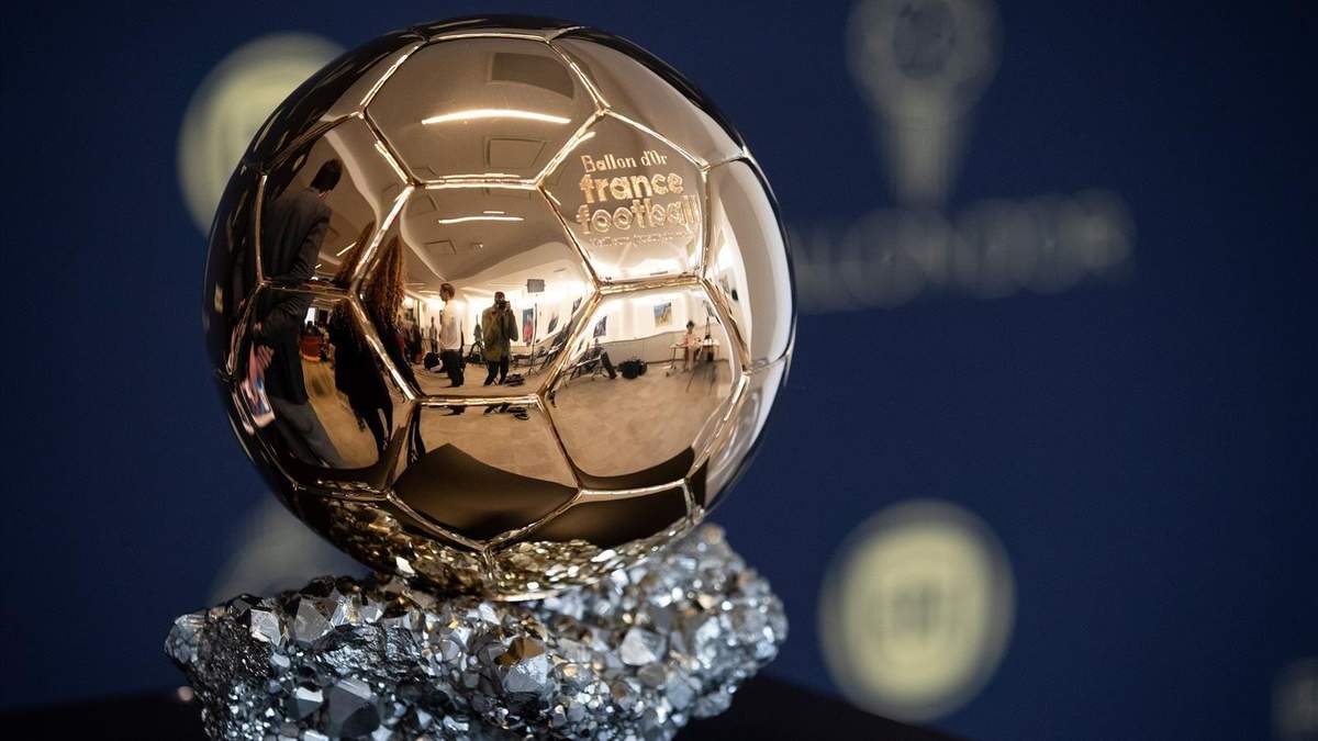 Награду "Золотой мяч" в 2020 году не будут вручать: кто был главным претендентом на победу