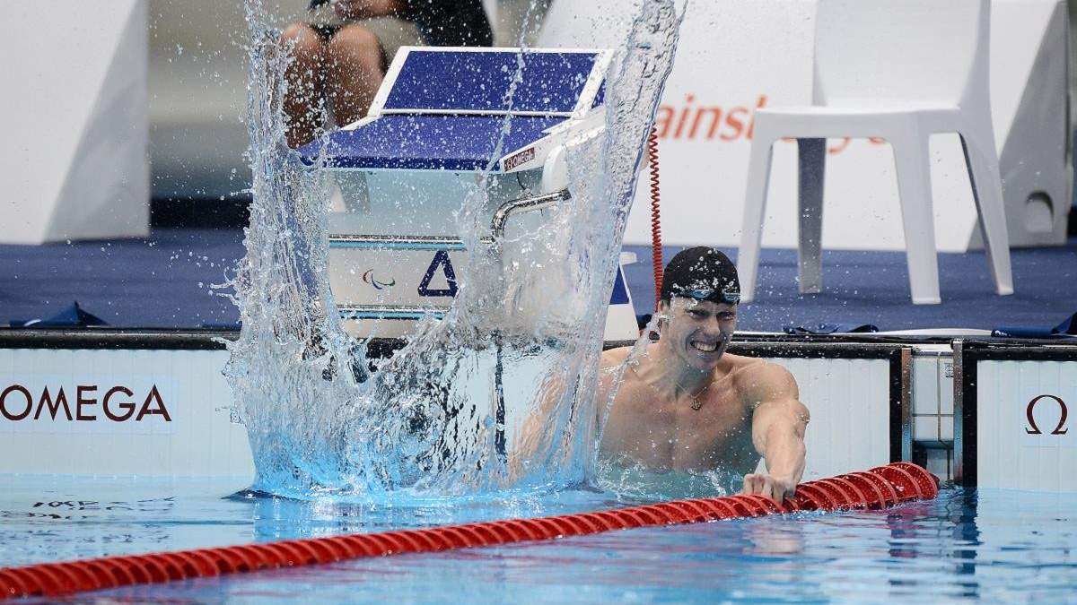 Украинец Веракса завоевал "серебро" Паралимпиады по плаванию: Крайник стал третьим