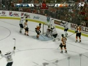 "Филадельфия" проиграла все три домашних матча