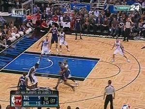 "Орландо" скоротило відставання у серії з "Атлантою" "Орландо" скоротило відставання у серії з "Атлантою"