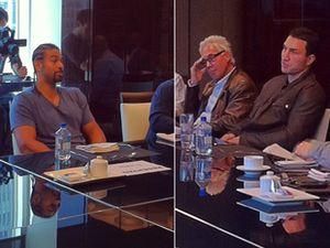 Кличко и Хэй встретились в Нью-Йорке Кличко и Хэй встретились в Нью-Йорке