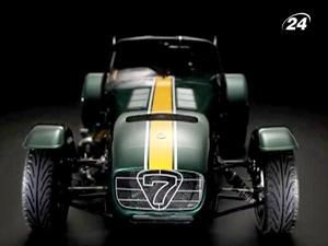 Тоні Фернандес офіційно підтвердив придбання "Caterham" Тоні Фернандес офіційно підтвердив придбання "Caterham"