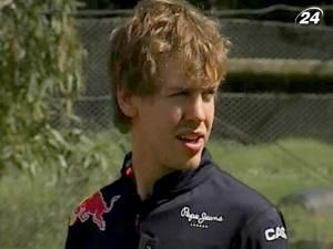 Себастіан Феттель подарує собі байк за 70 тис. євро Себастіан Феттель подарує собі байк за 70 тис. євро