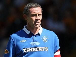 Шотландський футболіст неправильно привітав королівське подружжя Шотландський футболіст неправильно привітав королівське подружжя