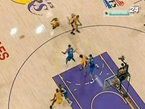 "Лейкерс" уступили в первом матче против "Далласа" "Лейкерс" уступили в первом матче против "Далласа"