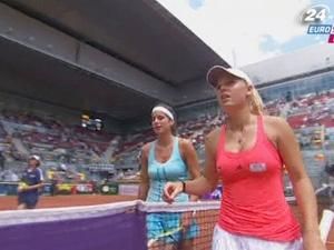 Перша ракетка світу Каролін Возняцкі покидає Мадрид Перша ракетка світу Каролін Возняцкі покидає Мадрид
