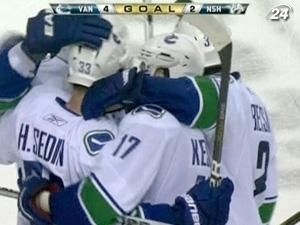 "Ванкувер Кенакс" - за крок до фіналу конференції "Ванкувер Кенакс" - за крок до фіналу конференції