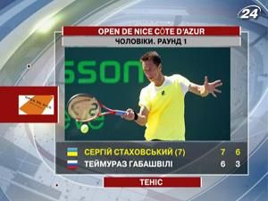 Стаховський виграв поєдинок у першому колі французьких змагань Стаховський виграв поєдинок у першому колі французьких змагань