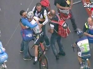 Альберто Контадор зберіг лідерство у загальному заліку Альберто Контадор зберіг лідерство у загальному заліку