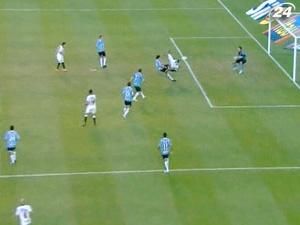 "Корінтіанс" розпочав чемпіонат із перемоги над "Греміу" "Корінтіанс" розпочав чемпіонат із перемоги над "Греміу"