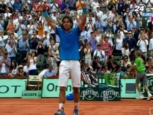 Рафаэль Надаль в шестой раз в карьере вышел в финал "Ролан Гаррос" Рафаэль Надаль в шестой раз в карьере вышел в финал "Ролан Гаррос"