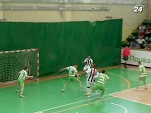 "Энергия" сравняла счет в серии, разгромив "Ураган" "Энергия" сравняла счет в серии, разгромив "Ураган"