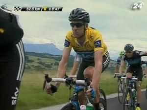 Брэдли Виггинс уверенно сохранил лидерство в общем зачете Брэдли Виггинс уверенно сохранил лидерство в общем зачете