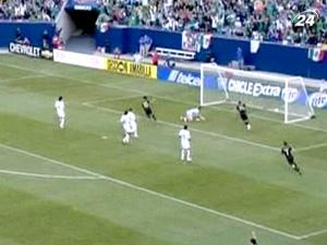 Сборная Мексики выиграла все матчи группы А