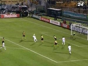 "Пеньяроль" і "Сантос" голів не забивали "Пеньяроль" і "Сантос" голів не забивали