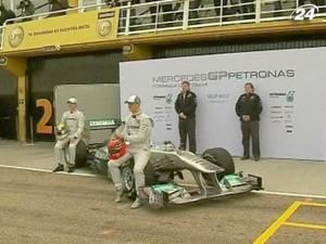 "Mercedes GP" не припинятиме розвитку цьогорічного боліда