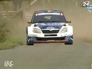 Фредди Лойкс уверенно лидирует на домашнем ралли Фредди Лойкс уверенно лидирует на домашнем ралли