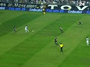 "Васку да Гама" в первом матче победил "Коритибу" "Васку да Гама" в первом матче победил "Коритибу"