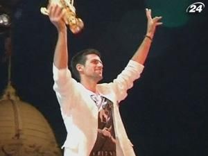 Новак Джоковіч зібрав 100 000 фанів у столиці Сербії Новак Джоковіч зібрав 100 000 фанів у столиці Сербії