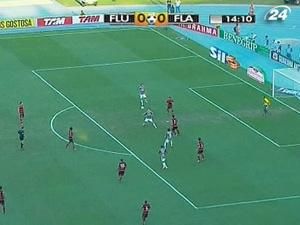 Єдиний гол вирішив долю дербі між "Флуміненсе" і "Фламенгу" Єдиний гол вирішив долю дербі між "Флуміненсе" і "Фламенгу"