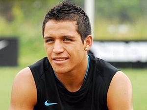 "Барса" купує Санчеса за 45 мільйонів "Барса" купує Санчеса за 45 мільйонів