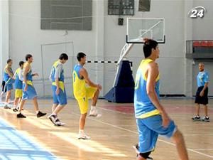 Баскетбольна збірна України розпочала тренування у столиці Баскетбольна збірна України розпочала тренування у столиці