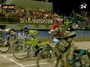 Томаш Голоб не зумів виграти жодного заїзду на чемпіонаті світу із спідвею Томаш Голоб не зумів виграти жодного заїзду на чемпіонаті світу із спідвею