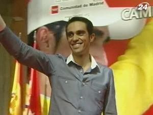 Альберто Контадор закрив сезон 2011 року Альберто Контадор закрив сезон 2011 року