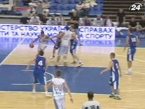 Майк Фрателло отказался от услуг Глебова и Онуфриева 