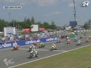 Кейси Стоунер попробует укрепить лидерство в общем зачете Кейси Стоунер попробует укрепить лидерство в общем зачете