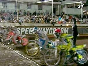 Хампел одержал первую победу на этапе Кубка мира по спидвею Хампел одержал первую победу на этапе Кубка мира по спидвею