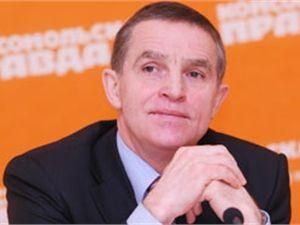 Ребров, Каденюк та Анісімов стали друзями Євро-2012 Ребров, Каденюк та Анісімов стали друзями Євро-2012