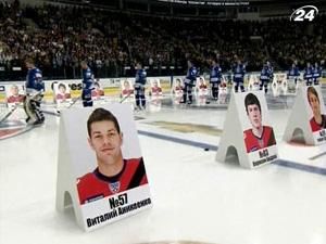 Мінське "Динамо" вшанувало загиблих у авіакатастрофі Мінське "Динамо" вшанувало загиблих у авіакатастрофі