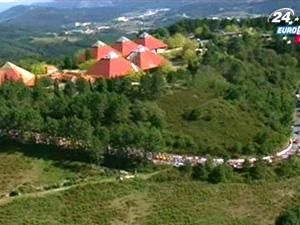 Участники Vuelta впервые за 33 года заехали в страну басков