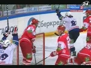 "Торпедо" удруге перемогло з різницею у три шайби "Торпедо" удруге перемогло з різницею у три шайби