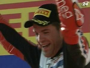 WSBK: Карлоса Чеку от титула отделяют всего 4 очка WSBK: Карлоса Чеку от титула отделяют всего 4 очка