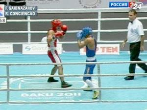 Боксер Василий Ломаченко пробился в полуфинал