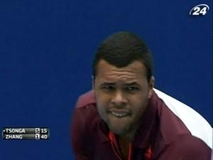 Теннис: Джо-Вилфрид Цонга уверенно пробился в третий раунд