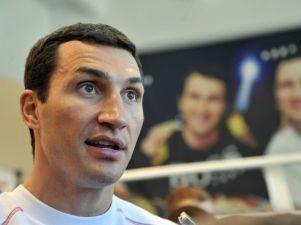 Следующий бой Кличко состоится 10 декабря Следующий бой Кличко состоится 10 декабря