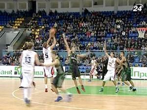 Баскетбольний клуб "Будівельник" стартував у турнірі з поразки Баскетбольний клуб "Будівельник" стартував у турнірі з поразки