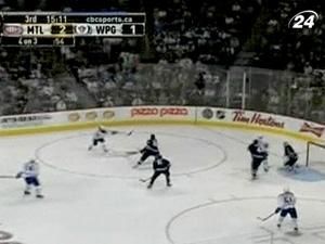 Хокейний клуб "Вінніпег" провів перший матч після повернення в еліту Хокейний клуб "Вінніпег" провів перший матч після повернення в еліту