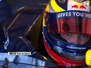 Жан-Ерік Вернь сяде за кермо "Toro Rosso"