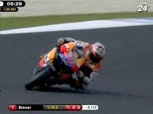 Стоунер продолжает доминировать на домашнем Гран-при в Моtо GP Стоунер продолжает доминировать на домашнем Гран-при в Моtо GP