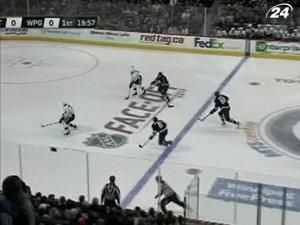 "Виннипег" победил впервые после возвращения в Лигу "Виннипег" победил впервые после возвращения в Лигу