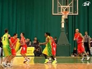 "Говерла" в овертайме победила "Днепр-Азот" "Говерла" в овертайме победила "Днепр-Азот"