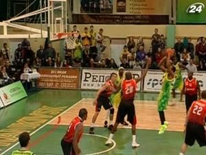 "Говерла" здобула сьому перемогу на старті першості "Говерла" здобула сьому перемогу на старті першості