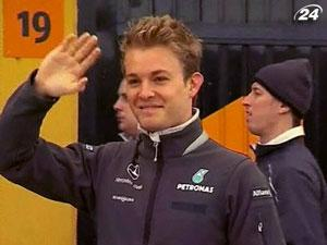 Росберг ведет переговоры с "Mercedes" о долгосрочном соглашении